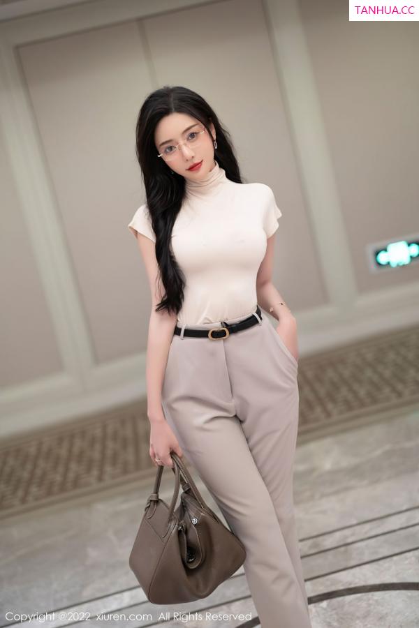 王馨瑶  [XiuRen]高清写真图 2022.05.16 No.5015 王馨瑶yanni第6张图片